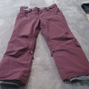 Chic Plum Snow Pants with Zippered Pockets